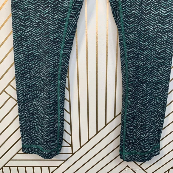 Lululemon Wunder Under Crops‎ Sea Mist Deep Green - Picture 4 of 8